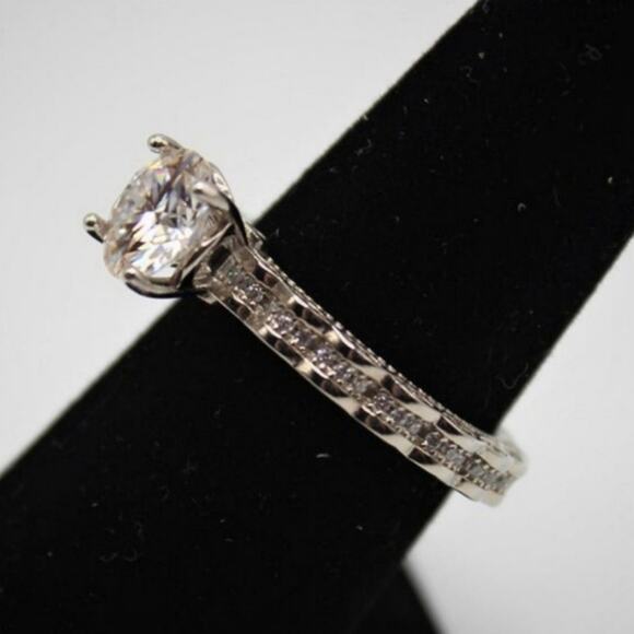 2 Ct Moissanite Wedding Ring Hypoallergenic Rhodium Plated 925 Sterling Silver 8 - Picture 6 of 14